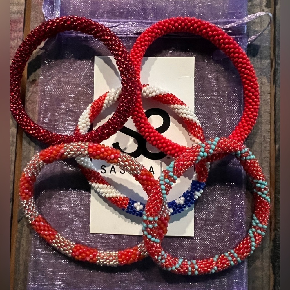Sashka Co Beaded Bracelets Set of 5 B15